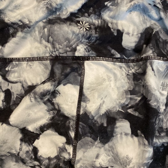 Athleta Floral Leggings ST - Picture 3 of 7